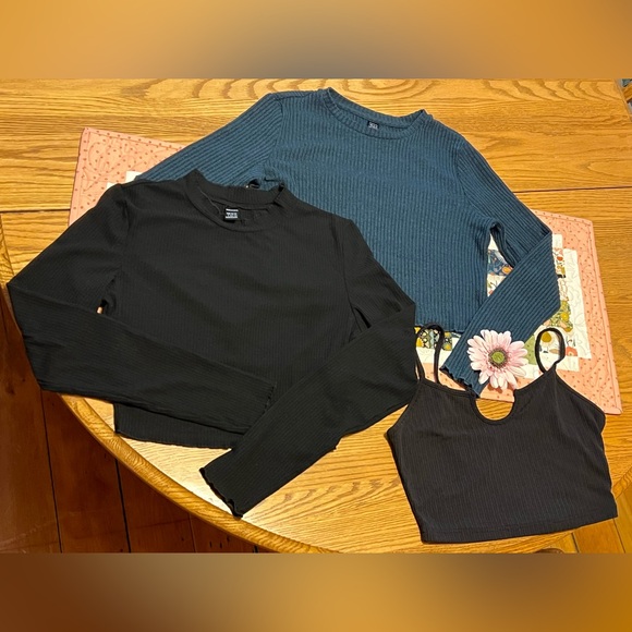 SHEIN Tops - Lot (3)  SHEIN Ribbed Crop Tops - Large